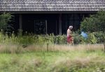 Eefde 12 augustus 2021
Matthijs v Nieuwkerk en zijn vriendin Martha Riemsma vieren vakantie bij het vakantiehuis van Matthijs