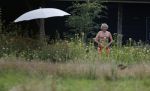 Eefde 12 augustus 2021
Matthijs v Nieuwkerk en zijn vriendin Martha Riemsma vieren vakantie bij het vakantiehuis van Matthijs