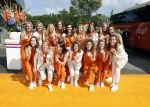 Den Haag 10 augustus 2021
De olympische sporters die een medaille hebben gewonnen op de olympische spelen van Tokyo worden geeerd door oa Mark Rutte en Minister Stef Blok. De huldiging vint plaats in het sportcentrum in het zuiderpark.
Aanwezig oa  Sifan Hassan Harrie Lavreysen  Kiran Badloe Annemiek v d Vleuten Niek Kimmann Shanne Braspennincx Abdi Nageeye Jeffrey Hoogland Gabriella Schloesser Steve Wijler Arno Kamminga Sharon v Rouwendaal Tom Dumoulin Anouk Vetter Femke Bol Nouchka Fontijn Merel Smulders Sanne v Dijke Maikel v d Vleuten Kirsten Wild Annemiek Bekkering Annette Duetz Emma Oosterwegel Marit Bouwmeester Anna v d Breggen Roy v d Berg , heren 4 roeien , dames 2 roeien, heren 4x 400m  en het nederlands dames hockeyteam .Ook chef de Mission Pieter v d Hoogenband is er natuurlijk bij .