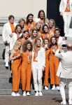 Den Haag 10 augustus 2021
Koning Willem Alexander en Koningin Maxima ontvangen op paleis noordeinde alle medaillewinnaars van de Olympische spelen in Tokyo. oa Sifan Hassan Harrie Lavreysen  Kiran Badloe Annemiek v d Vleuten Niek Kimmann Shanne Braspennincx Abdi Nageeye Jeffrey Hoogland Gabriella Schloesser Steve Wijler Arno Kamminga Sharon v Rouwendaal Tom Dumoulin Anouk Vetter Femke Bol Nouchka Fontijn Merel Smulders Sanne v Dijke Maikel v d Vleuten Kirsten Wild Annemiek Bekkering Annette Duetz Emma Oosterwegel Marit Bouwmeester Anna v d Breggen Roy v d Berg , heren 4 roeien , dames 2 roeien, heren 4x 400m  en het nederlands dames hockeyteam .Ook chef de Mission Pieter v d Hoogenband is er natuurlijk bij .