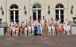 Den Haag 10 augustus 2021
Koning Willem Alexander en Koningin Maxima ontvangen op paleis noordeinde alle medaillewinnaars van de Olympische spelen in Tokyo. oa Sifan Hassan Harrie Lavreysen  Kiran Badloe Annemiek v d Vleuten Niek Kimmann Shanne Braspennincx Abdi Nageeye Jeffrey Hoogland Gabriella Schloesser Steve Wijler Arno Kamminga Sharon v Rouwendaal Tom Dumoulin Anouk Vetter Femke Bol Nouchka Fontijn Merel Smulders Sanne v Dijke Maikel v d Vleuten Kirsten Wild Annemiek Bekkering Annette Duetz Emma Oosterwegel Marit Bouwmeester Anna v d Breggen Roy v d Berg , heren 4 roeien , dames 2 roeien, heren 4x 400m  en het nederlands dames hockeyteam .Ook chef de Mission Pieter v d Hoogenband is er natuurlijk bij .