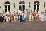 Den Haag 10 augustus 2021
Koning Willem Alexander en Koningin Maxima ontvangen op paleis noordeinde alle medaillewinnaars van de Olympische spelen in Tokyo. oa Sifan Hassan Harrie Lavreysen  Kiran Badloe Annemiek v d Vleuten Niek Kimmann Shanne Braspennincx Abdi Nageeye Jeffrey Hoogland Gabriella Schloesser Steve Wijler Arno Kamminga Sharon v Rouwendaal Tom Dumoulin Anouk Vetter Femke Bol Nouchka Fontijn Merel Smulders Sanne v Dijke Maikel v d Vleuten Kirsten Wild Annemiek Bekkering Annette Duetz Emma Oosterwegel Marit Bouwmeester Anna v d Breggen Roy v d Berg , heren 4 roeien , dames 2 roeien, heren 4x 400m  en het nederlands dames hockeyteam .Ook chef de Mission Pieter v d Hoogenband is er natuurlijk bij .