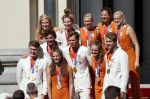 Den Haag 10 augustus 2021
Koning Willem Alexander en Koningin Maxima ontvangen op paleis noordeinde alle medaillewinnaars van de Olympische spelen in Tokyo. oa Sifan Hassan Harrie Lavreysen  Kiran Badloe Annemiek v d Vleuten Niek Kimmann Shanne Braspennincx Abdi Nageeye Jeffrey Hoogland Gabriella Schloesser Steve Wijler Arno Kamminga Sharon v Rouwendaal Tom Dumoulin Anouk Vetter Femke Bol Nouchka Fontijn Merel Smulders Sanne v Dijke Maikel v d Vleuten Kirsten Wild Annemiek Bekkering Annette Duetz Emma Oosterwegel Marit Bouwmeester Anna v d Breggen Roy v d Berg , heren 4 roeien , dames 2 roeien, heren 4x 400m  en het nederlands dames hockeyteam .Ook chef de Mission Pieter v d Hoogenband is er natuurlijk bij .