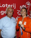 Schiphol 9 augustus 2021
Aankomst olympische sporters op schiphol in hotel Hilton.Nouchka Fontijn met haar ouders en hond