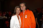 Schiphol 9 augustus 2021
Pieter v d Hoogenband met zijn vrouw Marie Jose bij aankomst op schiphol.