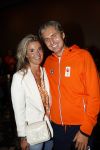 Schiphol 9 augustus 2021
Pieter v d Hoogenband met zijn vrouw Marie Jose bij aankomst op schiphol.