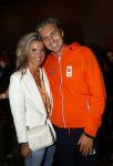Schiphol 9 augustus 2021
Pieter v d Hoogenband met zijn vrouw Marie Jose bij aankomst op schiphol.