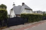 Breukeleveen 31 aqugustus 2021
Prins Maurits en Prinses Marilene hebben een nieuw huis / villa aan de loosdrechtse plassen gekocht. Prinses mabel woont 100 meter bij ze vandaan.