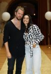 Amsterdam 25 augustus 2021
Expositie met Prinses Eloise in de Beurs v Berlage. Het is een event van Magnum ijs. Romy Monteiro met vriend Jasper Suyk