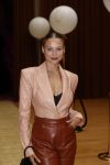 Amsterdam 25 augustus 2021
Expositie met Prinses Eloise in de Beurs v Berlage. Het is een event van Magnum ijs.