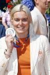 Den Haag 10 augustus 2021
De olympische sporters die een medaille hebben gewonnen op de olympische spelen van Tokyo worden geeerd door oa Mark Rutte en Minister Stef Blok. De huldiging vint plaats in het sportcentrum in het zuiderpark.
Aanwezig oa  Sifan Hassan Harrie Lavreysen  Kiran Badloe Annemiek v d Vleuten Niek Kimmann Shanne Braspennincx Abdi Nageeye Jeffrey Hoogland Gabriella Schloesser Steve Wijler Arno Kamminga Sharon v Rouwendaal Tom Dumoulin Anouk Vetter Femke Bol Nouchka Fontijn Merel Smulders Sanne v Dijke Maikel v d Vleuten Kirsten Wild Annemiek Bekkering Annette Duetz Emma Oosterwegel Marit Bouwmeester Anna v d Breggen Roy v d Berg , heren 4 roeien , dames 2 roeien, heren 4x 400m  en het nederlands dames hockeyteam .Ook chef de Mission Pieter v d Hoogenband is er natuurlijk bij .