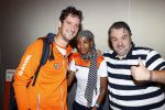 Schiphol 9 augustus 2021
Aankomst olympische sporters op schiphol in hotel Hilton. Sifan hassan met manager en een fan