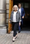 Den Haag 31 augustus 2021
Mark Rutte , Wopke Hoekstra Lillianne Ploumen Jesse Klaver Sigrid Kaag Gert Jan Segers en Rob Jetten op gesprek bij Mariette Hamer ivm vormen van nieuwe regering op het binnenhof.