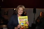 Amsterdam 26 augustus 2021
Presentatie magazine van het DeLaMar theater . Joop v d Ende geeft toespraak . Simone Kleinsma kreeg het eerste exemplaar.