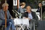 Amsterdam 20 augustus 2021
Advocaat Stefan Kalff en oud miss nederland organisator Hans Konings op terras.