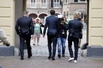 Den Haag 31 augustus 2021
Mark Rutte , Wopke Hoekstra Lillianne Ploumen Jesse Klaver Sigrid Kaag Gert Jan Segers en Rob Jetten op gesprek bij Mariette Hamer ivm vormen van nieuwe regering op het binnenhof. Wopke met Jair Ferwerda