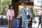 Spanje 4 augustus 2022
Andre Hazes viert vakantie in Spanje met zijn moeder tante en neven. De tattoo 1212 is bijna weg gelaserd .