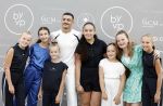 Capelle aan de IJssel 7 september 2022
Presentatie kleinglijn voor Padel van Robin van Persie en zijn vrouw Bouchra v Persie. Boef met de dochter van Robin en haar vriendinnen