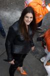 Zandvoort 4 september 2022
Floor Jansen zingt het nederlandse volkslied voorafgaand aan den Nederlands F1 Grand Prix . Ook haar man Hannes v Dahl en hun dochtertje waren erbij.