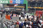 Zandvoort 4 september 2022
Floor Jansen zingt het nederlandse volkslied voorafgaand aan den Nederlands F1 Grand Prix . Ook haar man Hannes v Dahl en hun dochtertje waren erbij.