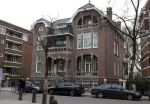 Amsterdam 16 maart 2022
Bij het huis van Gigi ravelli en haar man Roger Hoedenius hangt een Ukrainse vlag