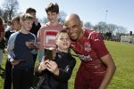 Utrecht 27 maart 2022
Bij voetbalclub DHSC in Utrecht wordt een dag georganiseerd waar geld opgehaald wordt voor Ukraine. Wesley Sneijder Mart Hoogkamer Evgeniy Levchenko Djarno Hofland Juvat Westendorp Koen Weijland Noa Zeeuw Glenn Helder ea spelen oa mee.