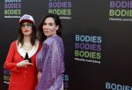 Amsterdam 24 augustus 2022
Oremiere Bodies Bodies Bosies van Halina Reijn in Tuschinski . `Halina en haar hartsvriendin Carice v Houten