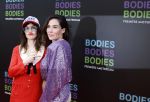 Amsterdam 24 augustus 2022
Oremiere Bodies Bodies Bosies van Halina Reijn in Tuschinski . `Halina en haar hartsvriendin Carice v Houten