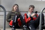 Zandvoort 28 maart2022
Tom Coronel geeft les aan Hanna Schiller en haar partner Jan jaap v Roon