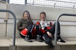 Zandvoort 28 maart2022
Tom Coronel geeft les aan Hanna Schiller en haar partner Jan jaap v Roon