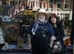 Amsterdam 21 maart 2022
Henk en Louise Schiffmacher zijn vandaag 17 jaar getrouwd.