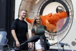 Amsterdam 24 augustus 2022
Jacob Ferilli met zijn zus op de pc hooftstraat