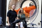 Amsterdam 24 augustus 2022
Jacob Ferilli met zijn zus op de pc hooftstraat
