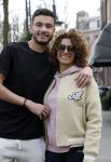 Amsterdam 16 maart 2022
Karin de Rooij met haar zoon Nigel op de cornelis schuytstraat