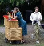 Amsterdam 15 september 2022
Kimberley Klaver en Michel v d Bergh trouwen bij het rijk van de keizer . Ze trouwen in de openlucht. Kim Feenstra maakte de trouwfoto's