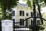 Huizen Amsterdam 20 augustus 3n 21 augustus 2022 Huis Linda de Mol en huis Julian Vahle in Amsterdam