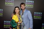 Amsterdam 24 augustus 2022
Premiere Bodies Bodies Bosies van Halina Reijn in Tuschinski . Manuel Broekman  met vriendin