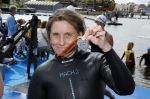 Amsterdam 28 augustus 2022
ALS Cityswim door de grachten van Amsterdam . Mari Carmen Oudendijk zwemt voor en met haar broer Carlos die aan ALS lijdt.