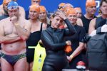 Amsterdam 28 augustus 2022
ALS Cityswim door de grachten van Amsterdam . Mari Carmen Oudendijk zwemt voor en met haar broer Carlos die aan ALS lijdt.