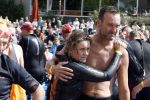 Amsterdam 28 augustus 2022
ALS Cityswim door de grachten van Amsterdam . Mari Carmen Oudendijk zwemt voor en met haar broer Carlos die aan ALS lijdt.
