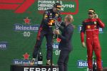 Zandvoort 4 september 2022
Nederlandse F1 Grand Prix op circuit Zandvoort.
Het podium met Max Verstappen 1e George Rusell 2e en Charles Leclerc 3e. Prins Bernhard reikt de prijzen uit.