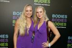 Amsterdam 24 augustus 2022
Premiere Bodies Bodies Bosies van Halina Reijn in Tuschinski . Mylene en Rosanne