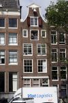 Amsterdam 1 augustus 2022
Het nieuwe huis van prinses Amalia wordt helemaal verbouwd . Er zijn nu ook veiligheids camera's opgehangen . Grachtenpand.