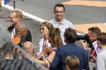 Zandvoort 4 september 2022
Afrojack ( Nick v d Wall) draait op de nederlandse F1 Grand Prix op circuit Zandvoort.
Afrojack met Prins Bernhard jr Prinses Annette en Prinses Margriet