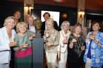 Den Haag 2 september 2022
Onthulling beeld Anneke Gronloh in de schouwburg van Den Haag . Ria Valk Tineke de Nooij Conny Vink Willeke Alberti Bart Peeters Sjors v d Panne Ronnie Tober en Wieteke v Dort