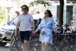 Amsterdam 3 augustus 2022
Rob v d Wouw met zijn vriendin in Amsterdam zuid