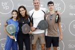Capelle aan de IJssel 7 september 2022
Presentatie kleinglijn voor Padel van Robin van Persie en zijn vrouw Bouchra v Persie. Robin met zijn vrouw Bouchra zoon Shaqueel en Dina Layla