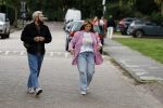 Loenen aan de Vecht 15 september 2022
Roxeanne Hazes gaat voorleen op basisschool Ludgerus in Loenen waar ze zelf vroegr op heeft gezeten . Haar vriend Erik Swennes is er ook bij.