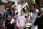 Blaricum 7 september 2022
Ruud de Wild en Gijs Staverman toeren met deRadio2 collectebus door nederland om geld op te halen voor het KWF. in Blaricum gingen ze bij ijssalon de HOOP langs.
