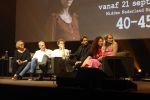 Barneveld 23 augustus 2023
Dorian Bindels en Soy Kroon gaan de mannelijke hoofdrollen spelen in 40-45 de Musical die door Studio 100 geproduceerd wordt . De vrouwelijke hoofdrollen worden vertolkt door Niniane Everaert en Gaia Aikman .De voorstelling gaat spelen in de midden Nederland hallen. Gert Verhulst is de bedenker. Renze Klamer presenteert het .